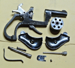 revolver 6mm nr.118 _011